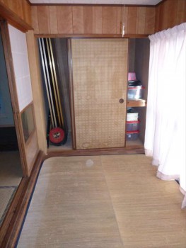 縁側の収納です