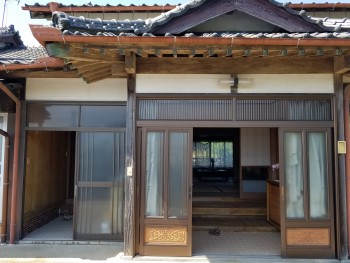 玄関