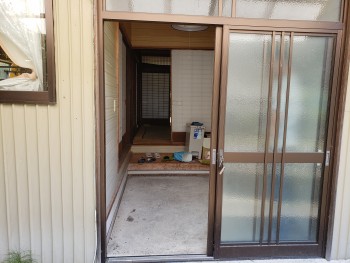 玄関