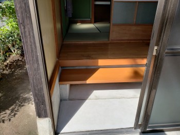 玄関