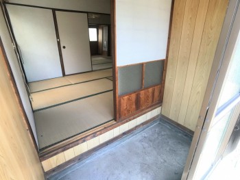 玄関