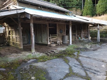 納屋
