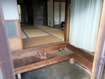 玄関