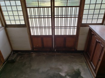 玄関内部