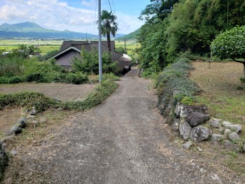 狭小路
