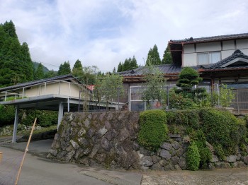 道路より