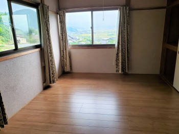 ２F洋室（東側）