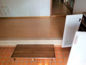 玄関内部