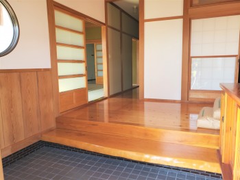 玄関フロア