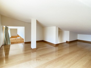 屋根裏