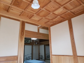 玄関天井