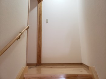部屋・階段踊り場