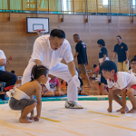 はっけよーい！ のこった！