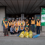清掃活動でまちをきれいに